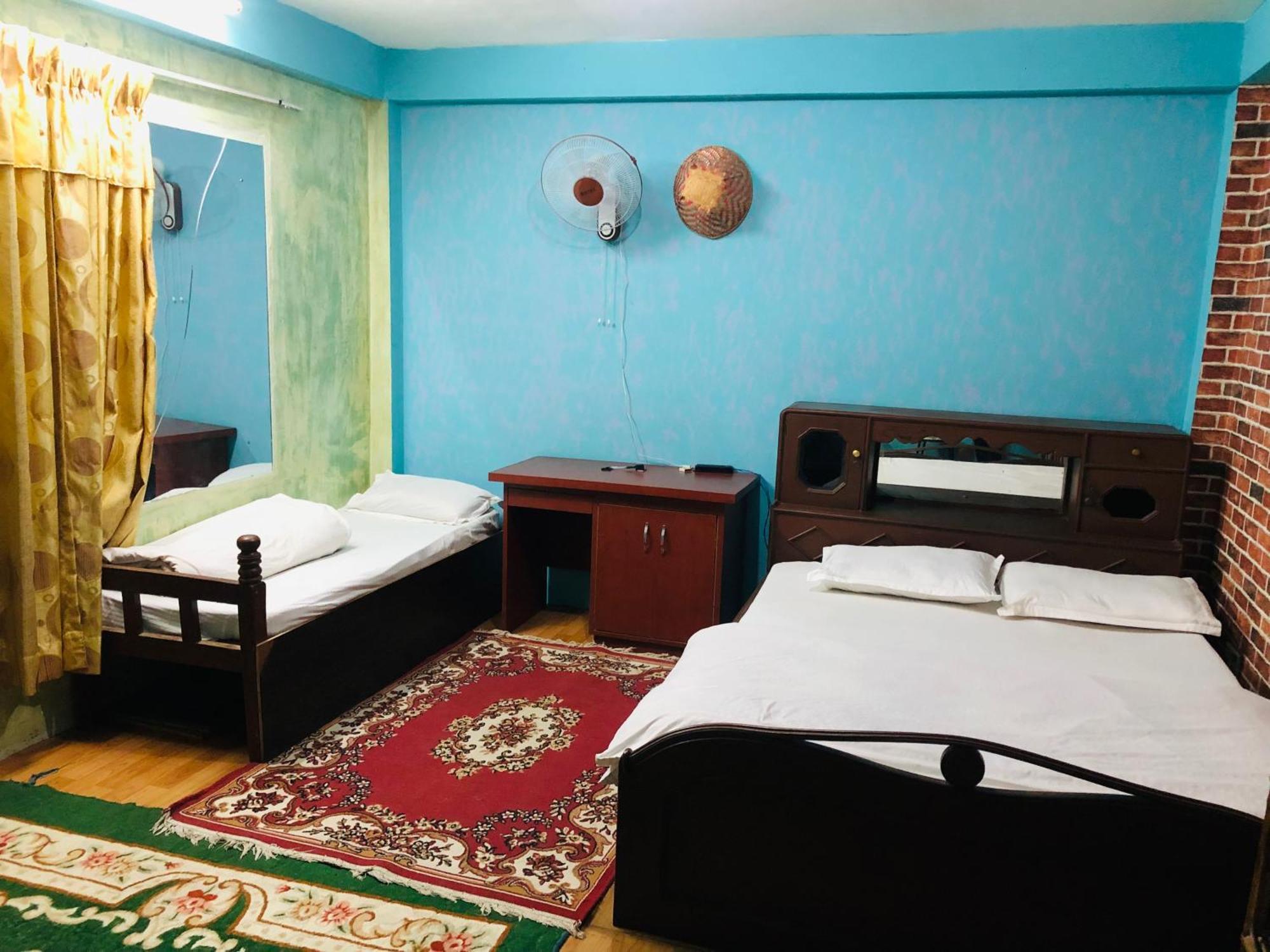 Sara'S Backpackers Hotel كاتماندو المظهر الخارجي الصورة